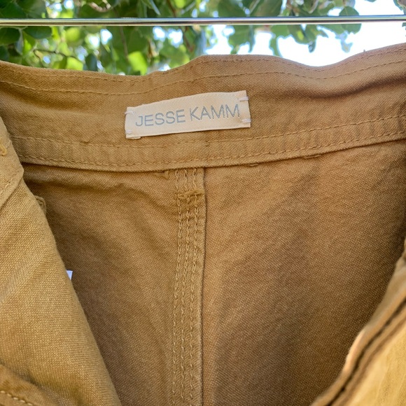 JESSE KAMM
ITEM: SAILOR CUT OFF SHORTS
COLOR: TOBACCO
SIZING: 14 - Picture 7 of 10